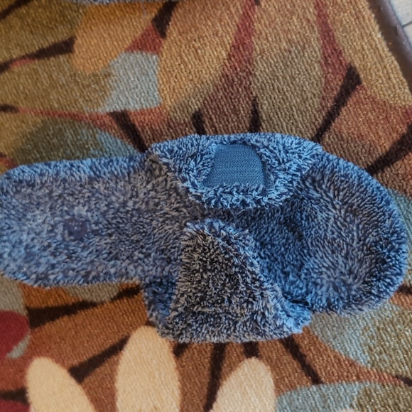 Women's Acorn Slippers - Picture 5 of 7